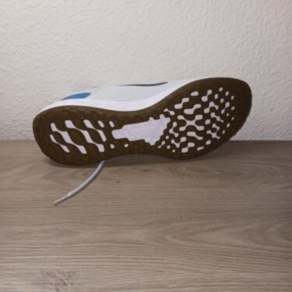 Nike Tennis/Running Shoes - Size 12.5 - Picture 5 of 8